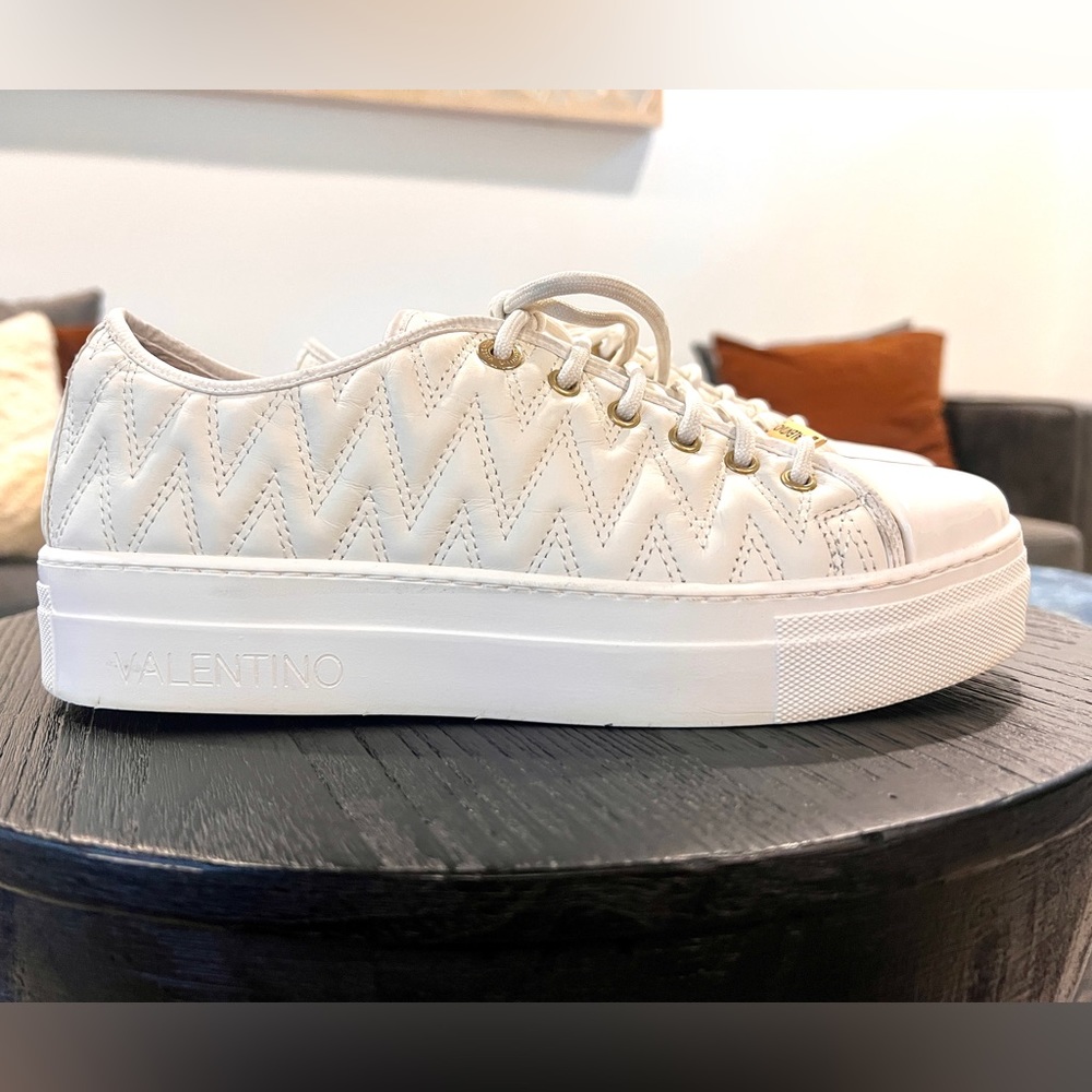 Valentino - Quilted Leather Platform Flatform Sneakers Shoe, White Cream size 10